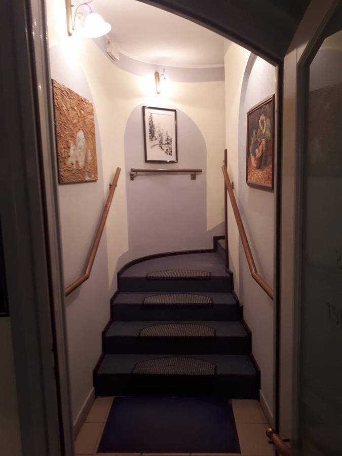 Hotel Mance Brod na Kupi Exteriör bild